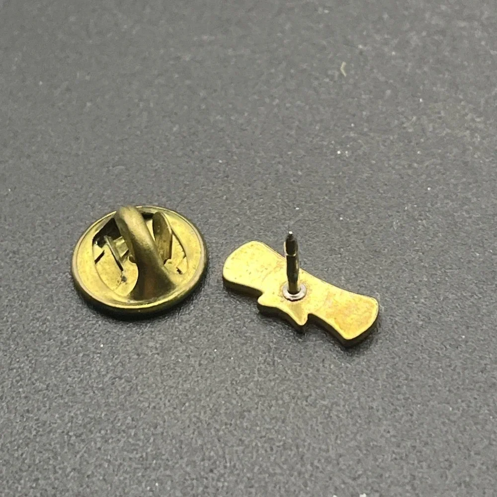 Rolled Up‎ Scroll Graduation Diploma Lapel Hat Pin